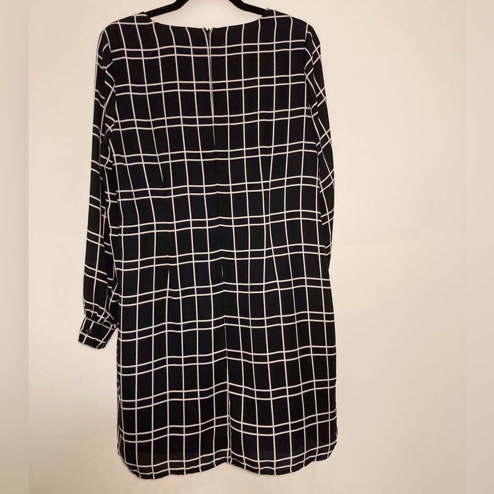 Banana Republic Midi Shift Dress | Size 10 | Workplace | Holiday | Casual Event - Picture 2 of 11